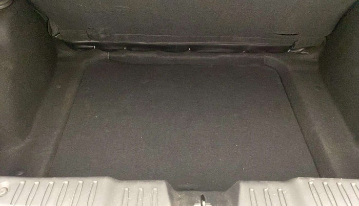 2023 Tata ALTROZ XM PLUS SUNROOF, Petrol, Manual, 7,097 km, Boot Inside