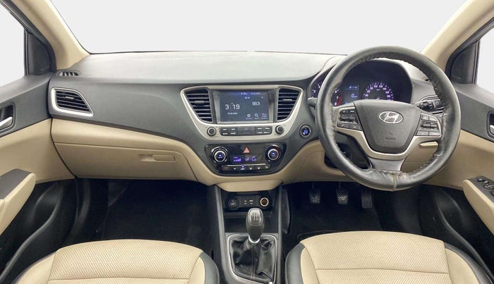 2019 Hyundai Verna 1.6 VTVT SX, Petrol, Manual, 35,846 km, Dashboard