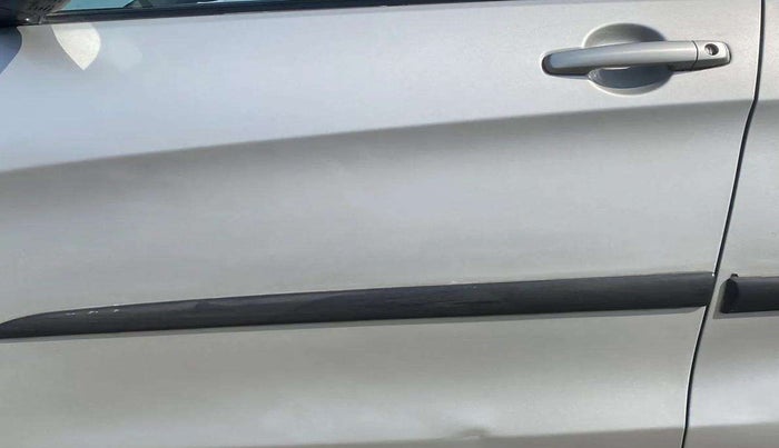 2018 Maruti Celerio VXI, Petrol, Manual, 51,243 km, Front passenger door - Slightly dented