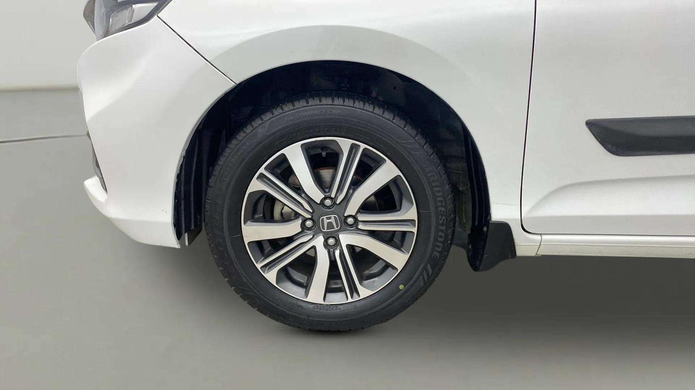 2022 Honda Amaze 1.5L I-DTEC VX, Diesel, Manual, 56,793 km, Left Front Wheel