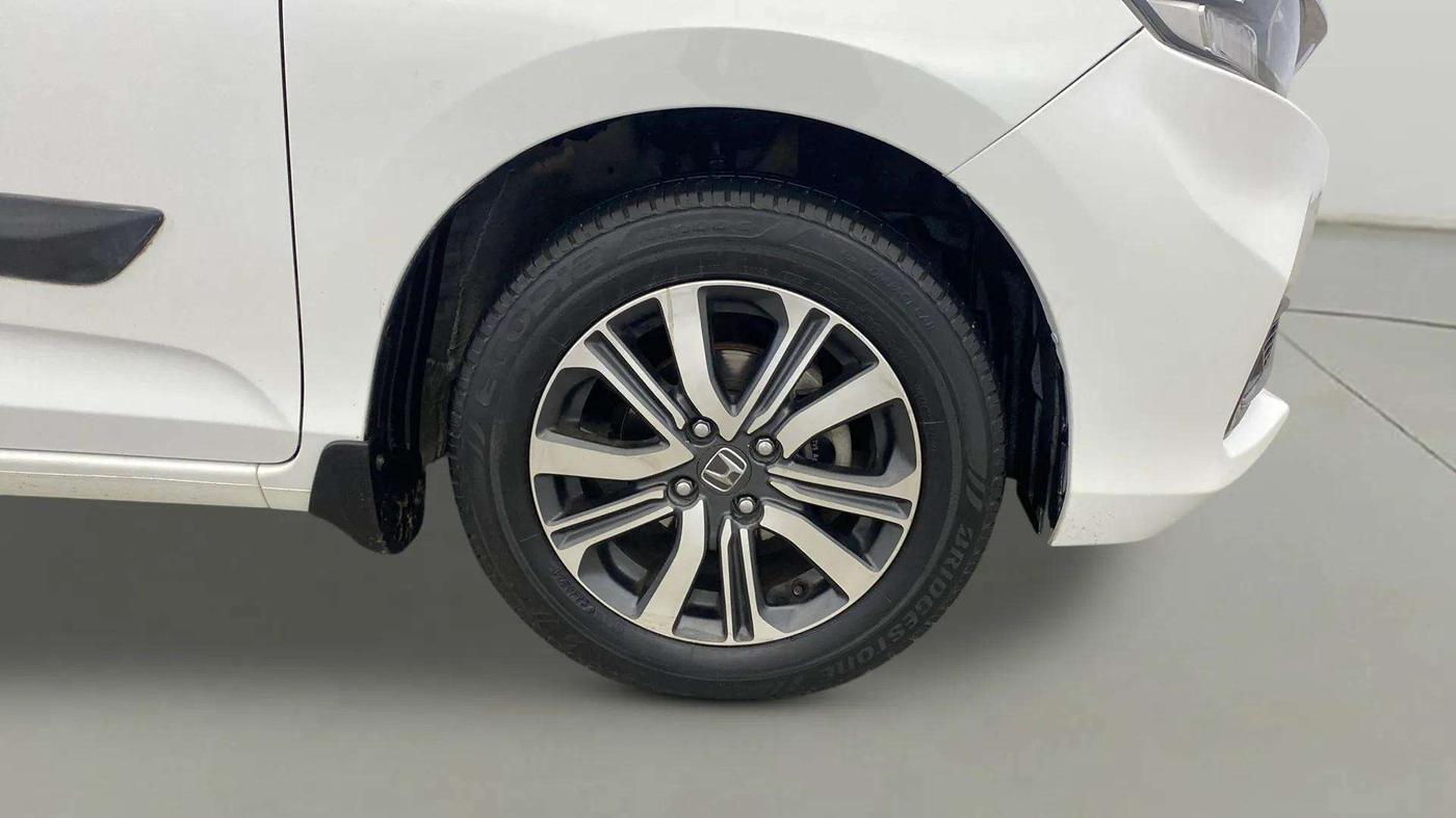 2022 Honda Amaze 1.5L I-DTEC VX, Diesel, Manual, 56,793 km, Right Front Wheel