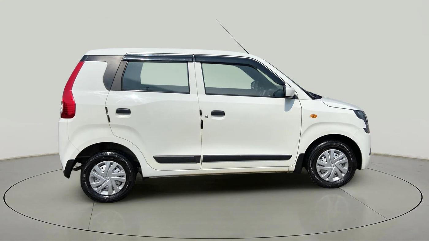 2022 Maruti New Wagon-R LXI 1.0, Petrol, Manual, 9,864 km, Right Side View
