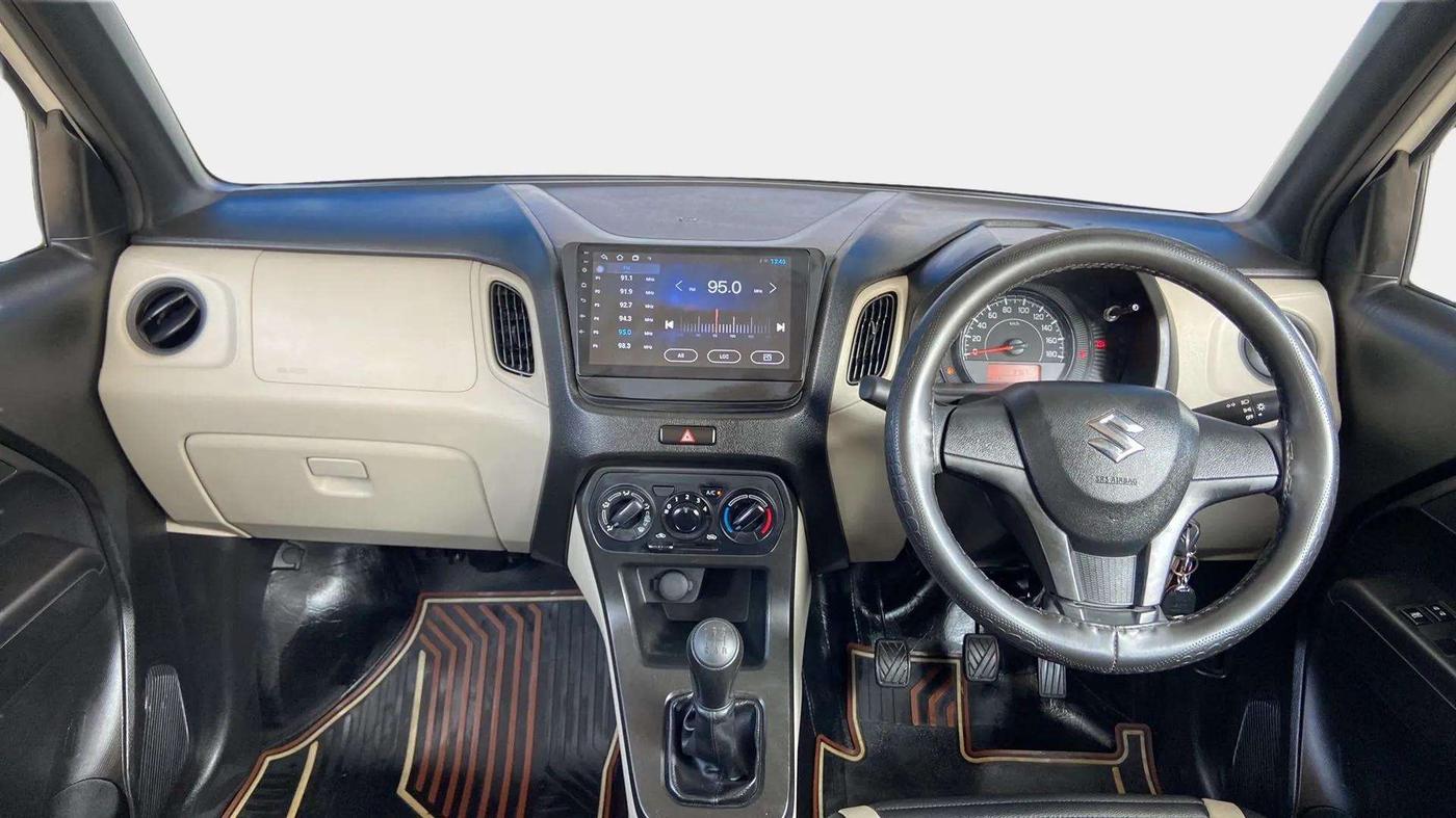 2022 Maruti New Wagon-R LXI 1.0, Petrol, Manual, 9,864 km, Dashboard