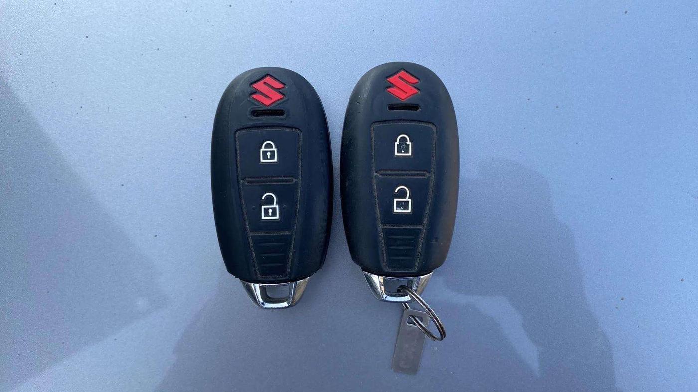 2018 Maruti Ciaz ALPHA 1.5 SHVS PETROL, Petrol, Manual, 35,236 km, Key Close Up