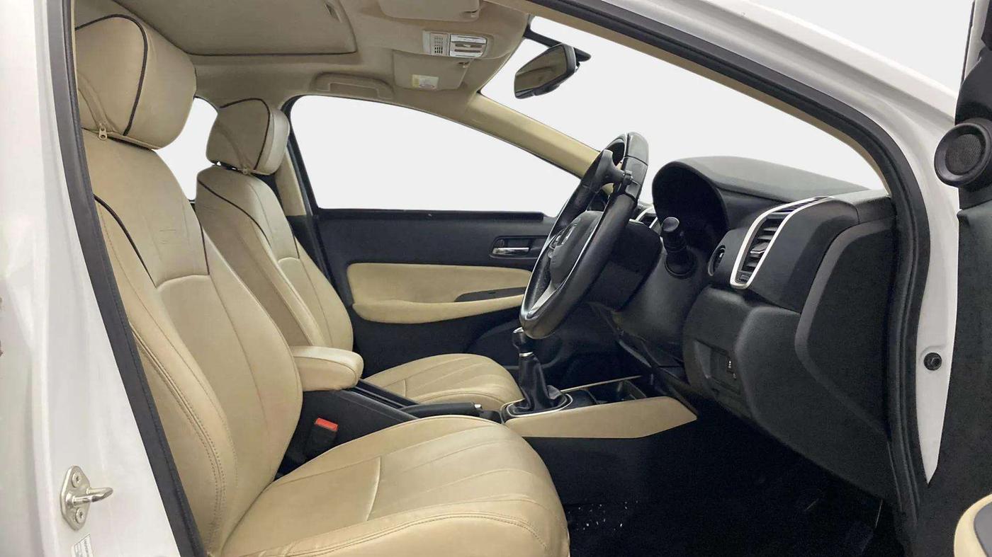 2022 Honda City 1.5L I-DTEC VX, Diesel, Manual, 64,492 km, Right Side Front Door Cabin