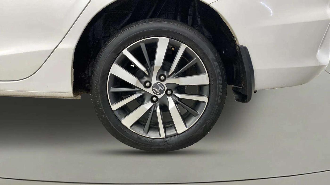 2022 Honda City 1.5L I-DTEC VX, Diesel, Manual, 64,492 km, Left Rear Wheel