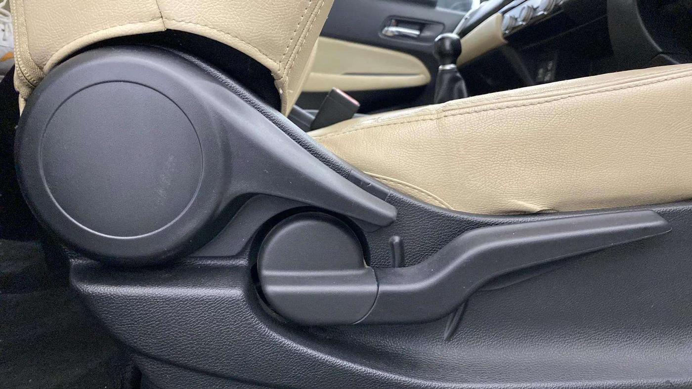 2022 Honda City 1.5L I-DTEC VX, Diesel, Manual, 64,492 km, Driver Side Adjustment Panel