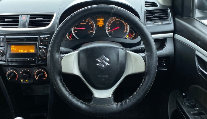 2017 Maruti Swift VXI D, Petrol, Manual, 39,159 km, Steering Wheel Close Up