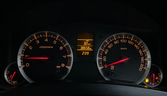 2017 Maruti Swift VXI D, Petrol, Manual, 39,159 km, Odometer Image