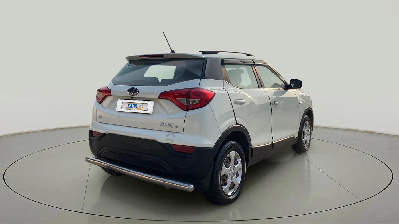 2019 Mahindra XUV300 W6 1.2 PETROL, Petrol, Manual, 69,731 km, Right Back Diagonal