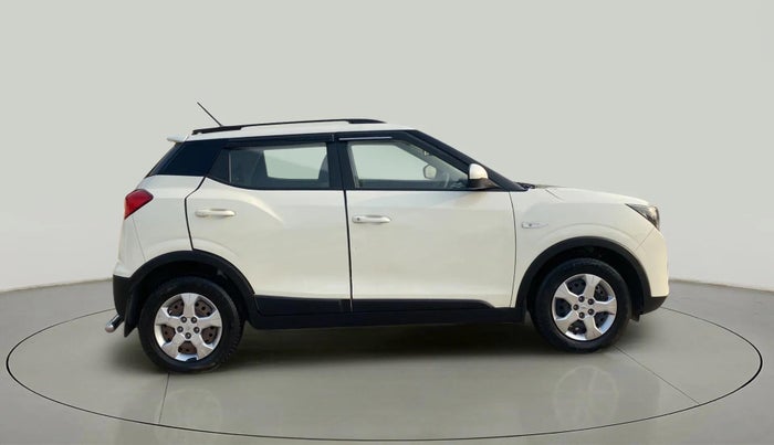 2019 Mahindra XUV300 W6 1.2 PETROL, Petrol, Manual, 69,523 km, Right Side