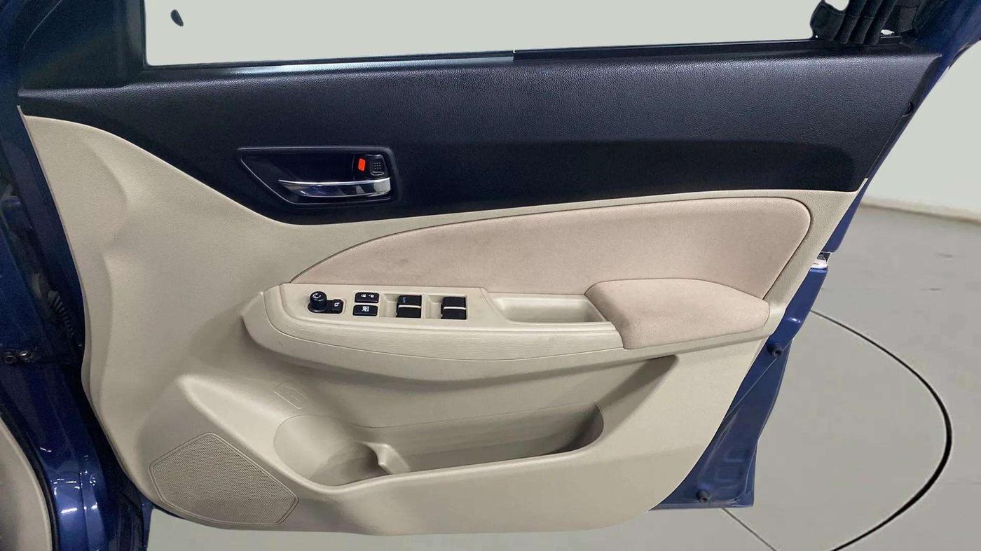 2023 Maruti Dzire VXI, Petrol, Manual, 9,422 km, Driver Side Door Panels Control