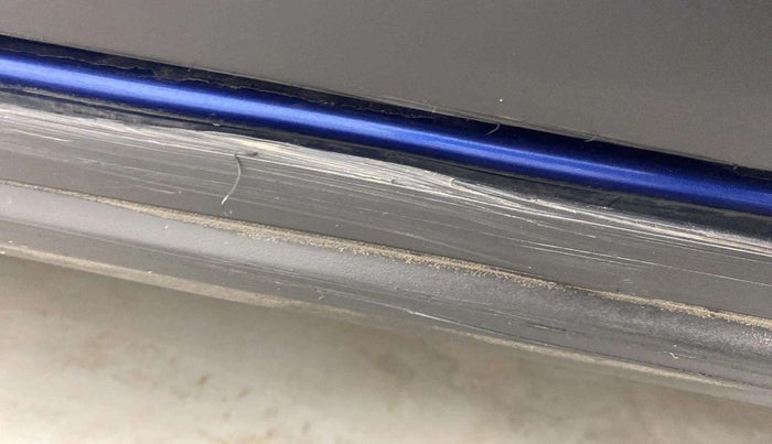 2018 Maruti Celerio ZXI (O), Petrol, Manual, 45,183 km, Left running board - Cladding has minor damage