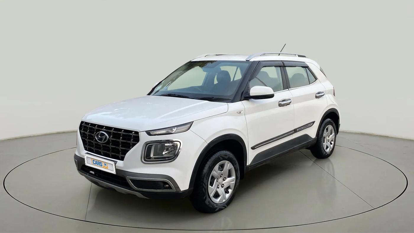 2021 Hyundai VENUE S 1.2, Petrol, Manual, 39,056 km, Left Front Diagonal