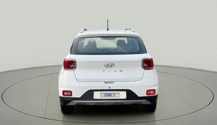 2021 Hyundai VENUE S 1.2, Petrol, Manual, 39,049 km, Back/Rear