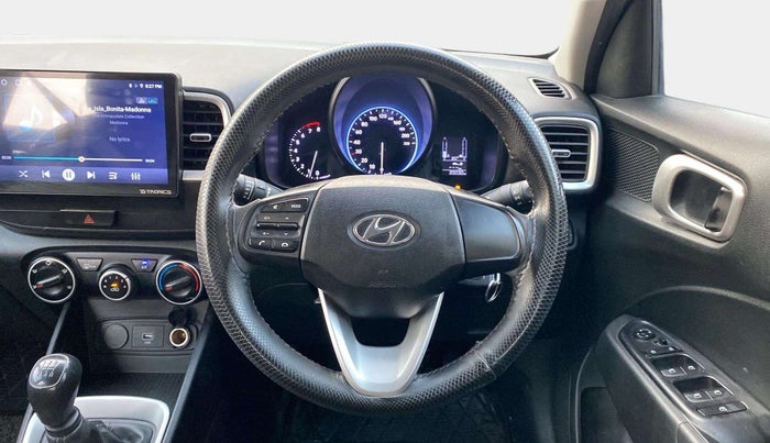 2021 Hyundai VENUE S 1.2, Petrol, Manual, 39,049 km, Steering Wheel Close Up