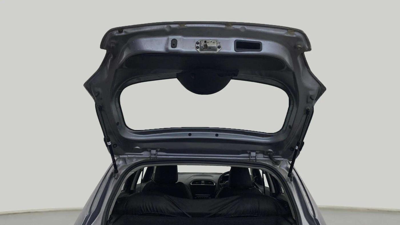 2019 Tata Tiago XZA PLUS PETROL, Petrol, Automatic, 38,508 km, Boot Door Open