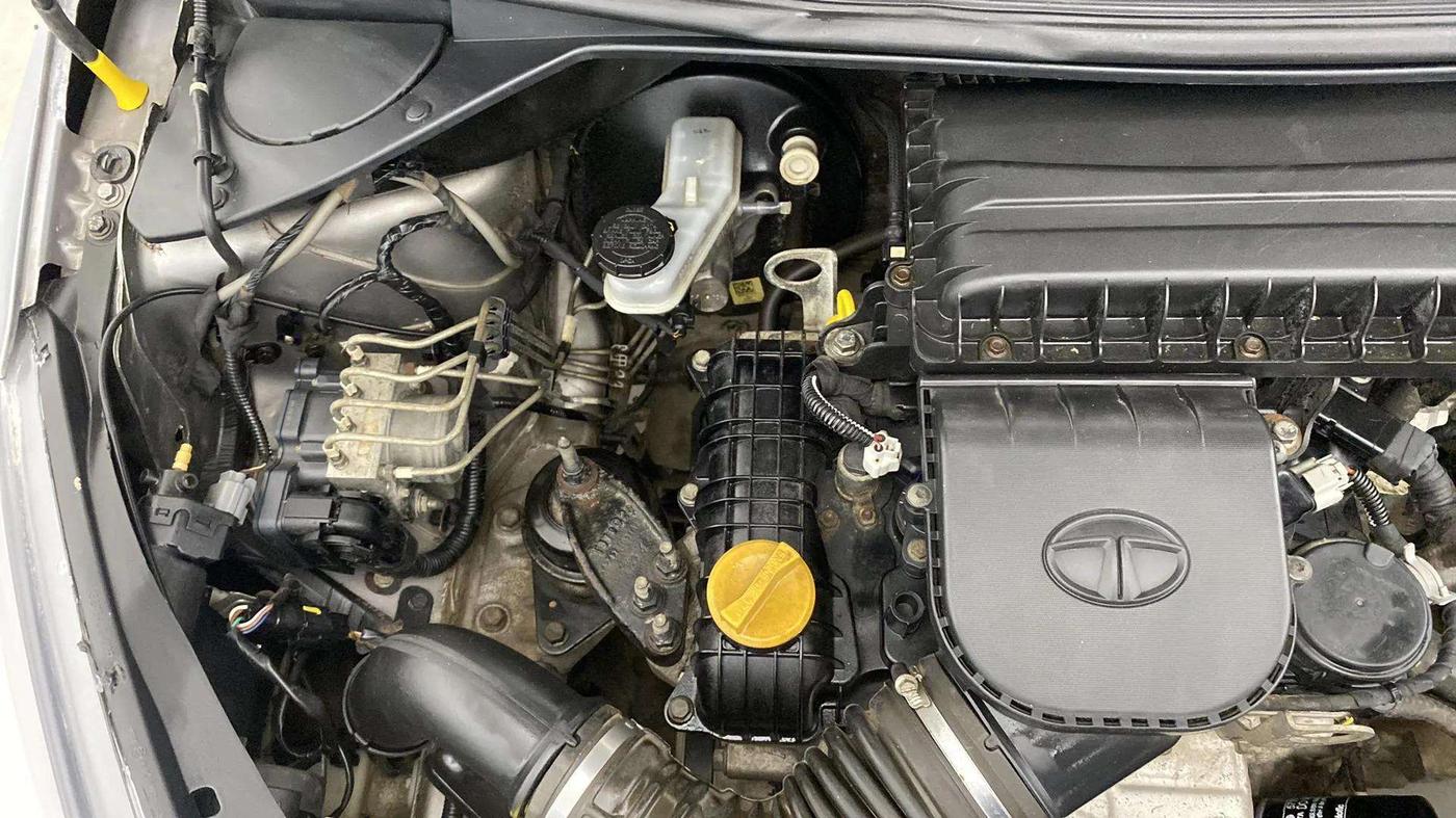 2019 Tata Tiago XZA PLUS PETROL, Petrol, Automatic, 38,508 km, Engine View - Right