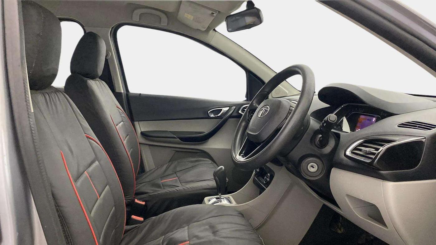 2019 Tata Tiago XZA PLUS PETROL, Petrol, Automatic, 38,508 km, Right Side Front Door Cabin