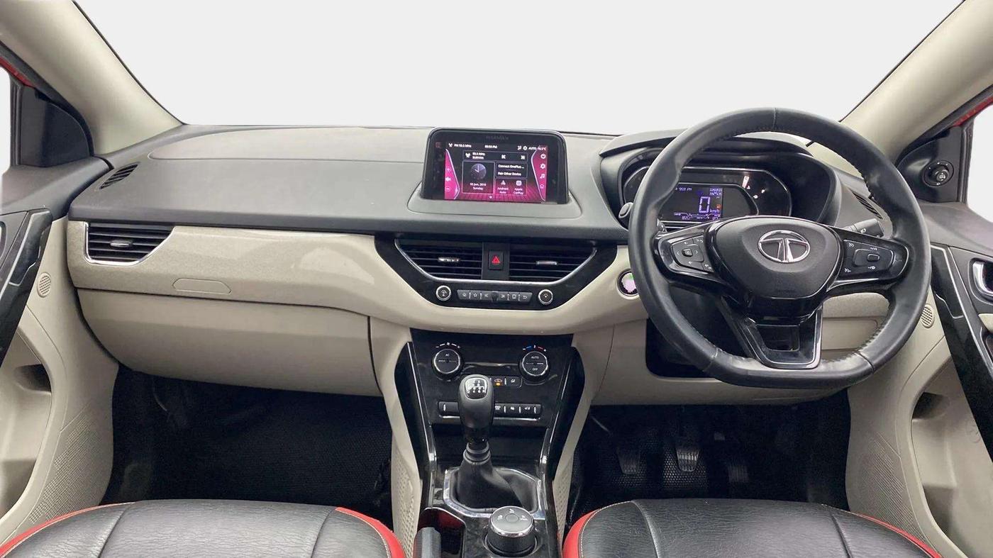 2020 Tata NEXON XZ PLUS PETROL SUNROOF, Petrol, Manual, 37,219 km, Dashboard