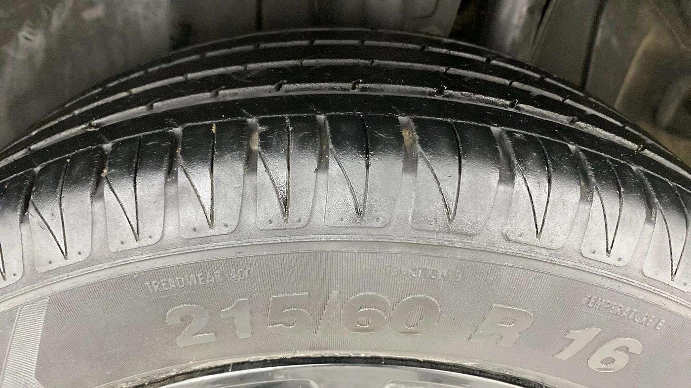 2022 Toyota URBAN CRUISER HIGH GRADE AT, Petrol, Automatic, 23,242 km, Left Rear Tyre Tread