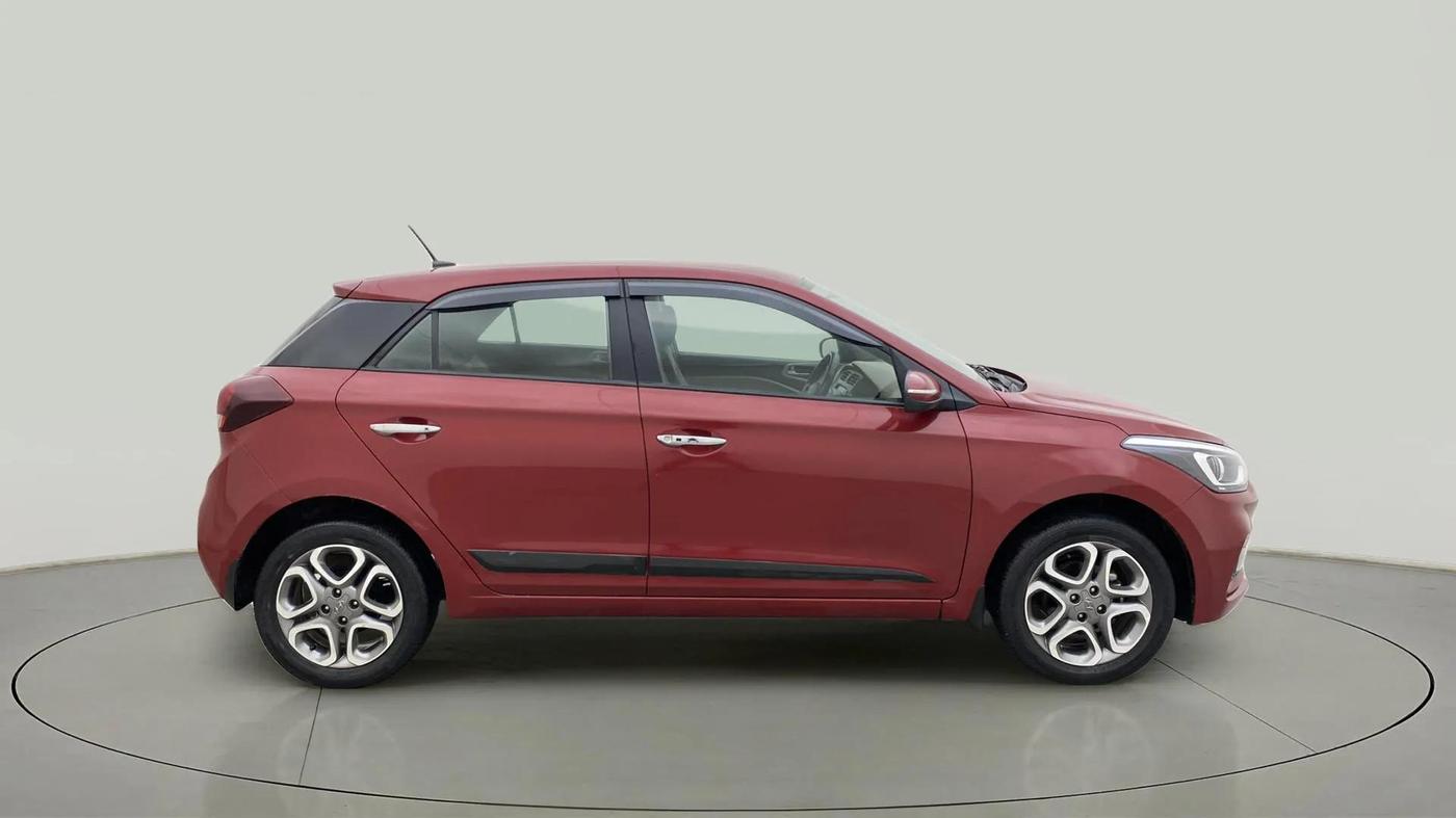2019 Hyundai Elite i20 ASTA 1.2 (O), Petrol, Manual, 27,547 km, Right Side View