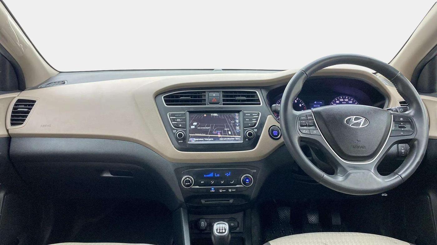 2019 Hyundai Elite i20 ASTA 1.2 (O), Petrol, Manual, 27,547 km, Dashboard