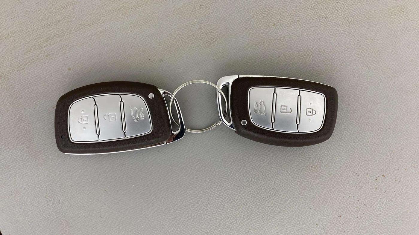2019 Hyundai Elite i20 ASTA 1.2 (O), Petrol, Manual, 27,547 km, Key Close Up