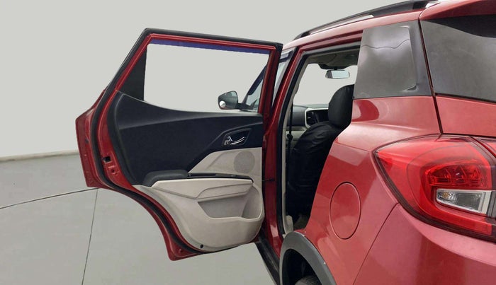 2019 Mahindra XUV300 W8 1.2 PETROL, Petrol, Manual, 42,588 km, LHS Rear Door