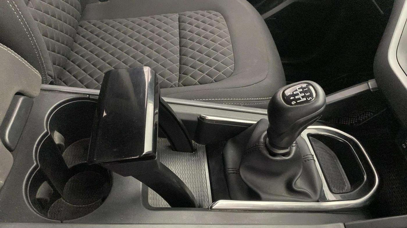 2021 Tata Harrier XT PLUS 2.0L KRYOTEC DARK EDITON, Diesel, Manual, 41,451 km, Gear Lever