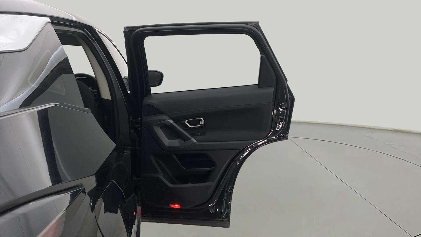 2021 Tata Harrier XT PLUS 2.0L KRYOTEC DARK EDITON, Diesel, Manual, 41,451 km, RHS Rear Door