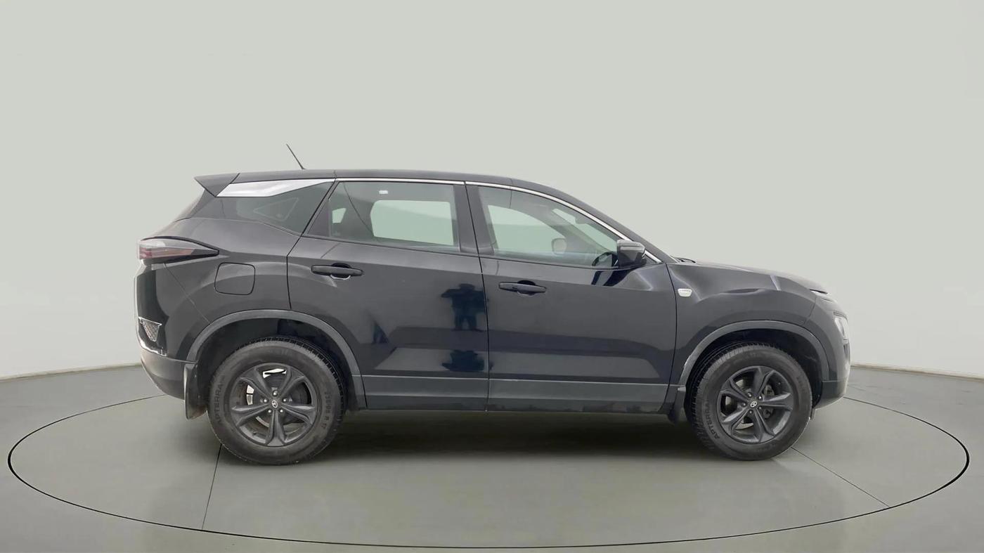 2021 Tata Harrier XT PLUS 2.0L KRYOTEC DARK EDITON, Diesel, Manual, 41,451 km, Right Side View