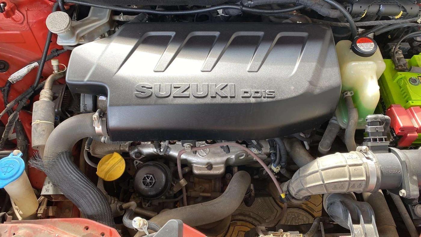 2018 Maruti Swift VDI, Diesel, Manual, 96,750 km, Open Bonet