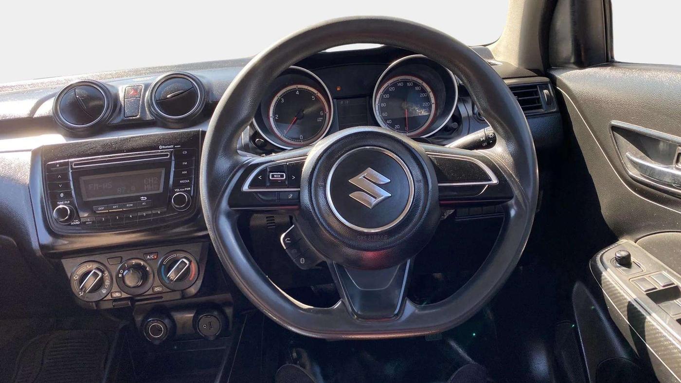 2018 Maruti Swift VDI, Diesel, Manual, 96,750 km, Steering Wheel Close Up