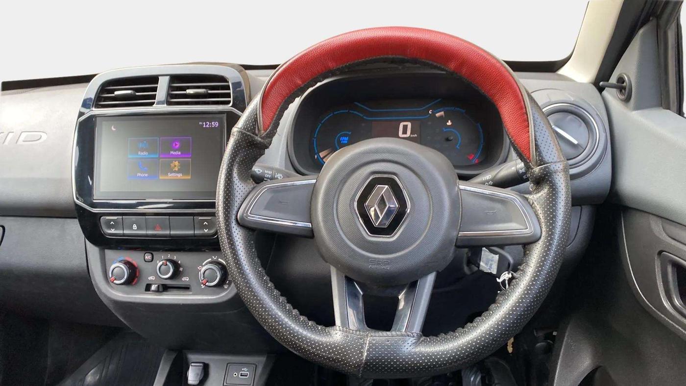 2021 Renault Kwid RXT 0.8, Petrol, Manual, 16,966 km, Steering Wheel Close Up