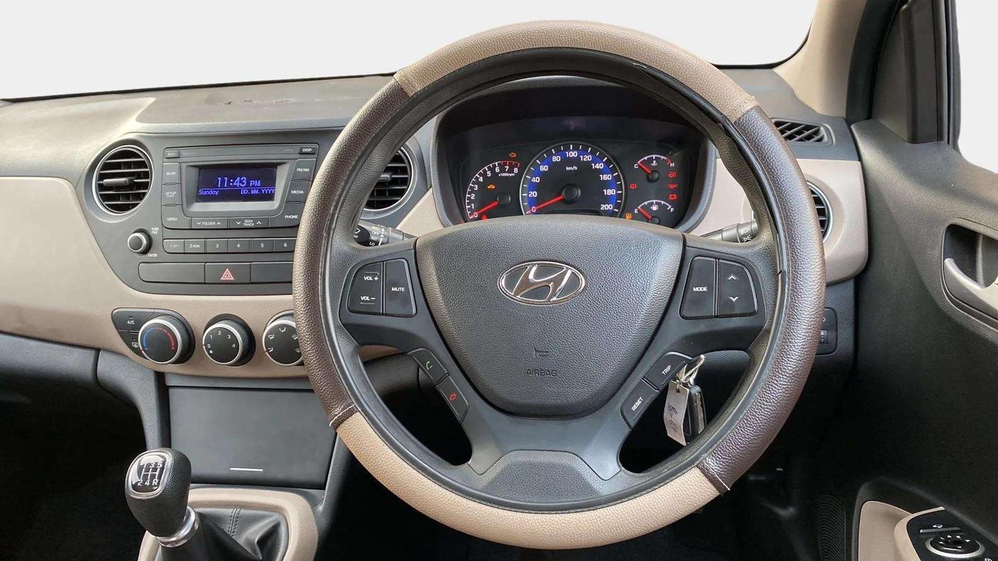 2016 Hyundai Xcent S 1.2, Petrol, Manual, 16,829 km, Steering Wheel Close Up