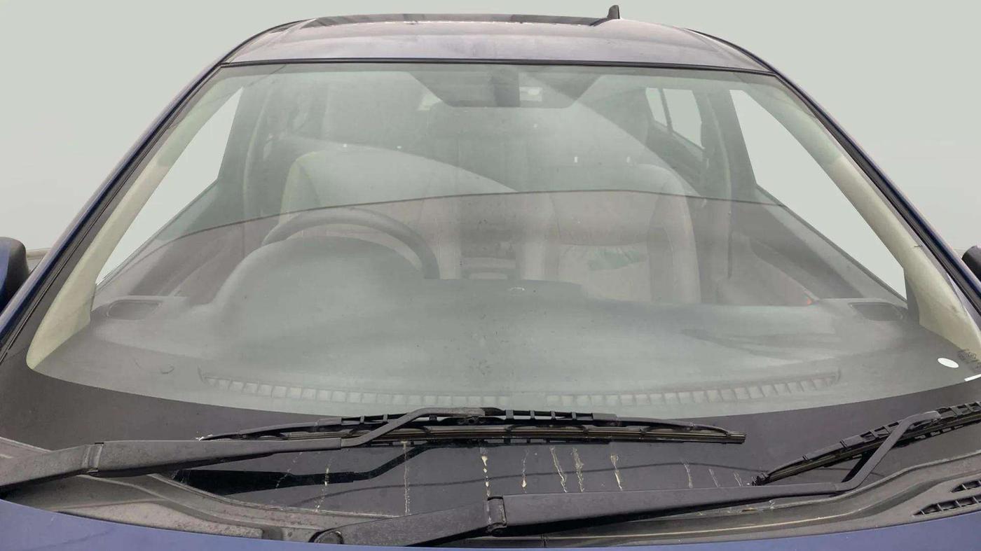 2018 Maruti Ciaz ALPHA  AT 1.5 SHVS PETROL, Petrol, Automatic, 58,264 km, Front Windshield
