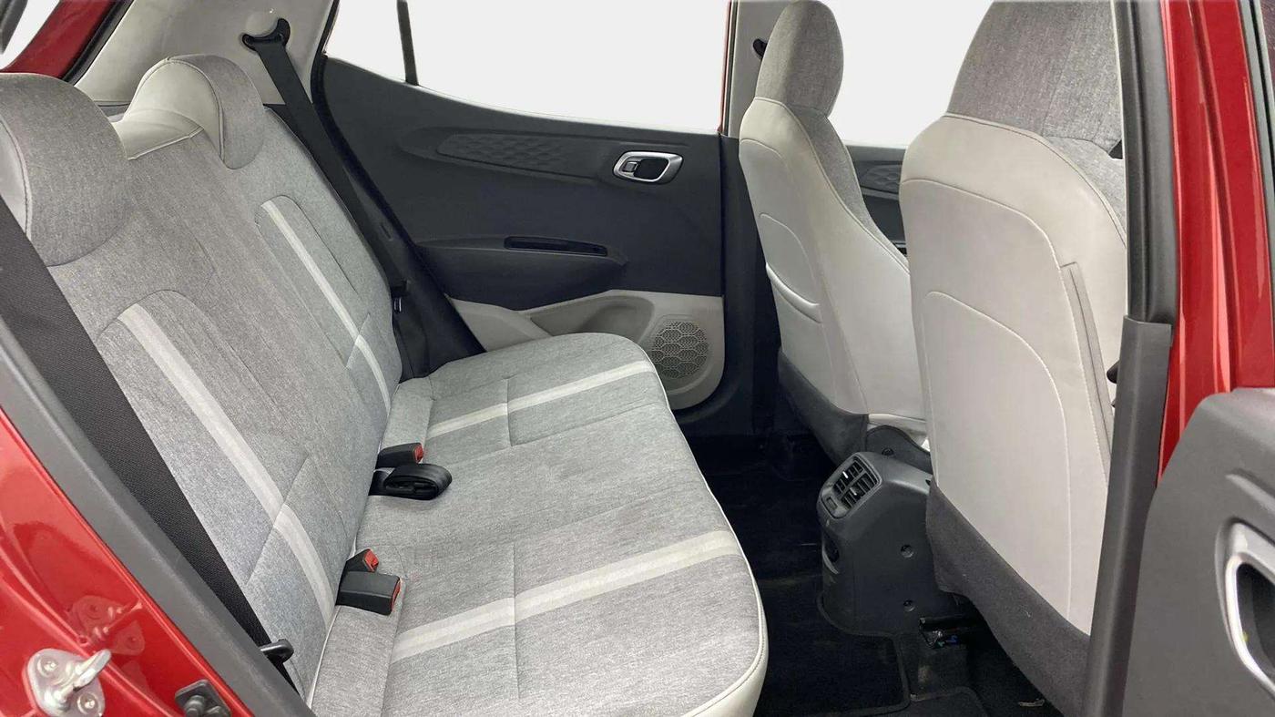 2020 Hyundai GRAND I10 NIOS SPORTZ 1.2 KAPPA VTVT, Petrol, Manual, 20,985 km, Right Side Rear Door Cabin