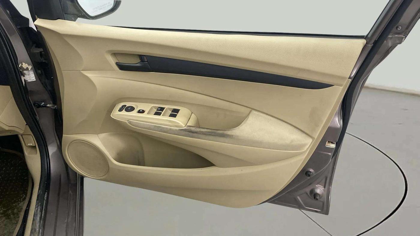 2013 Honda City 1.5L I-VTEC S AT, Petrol, Automatic, 62,830 km, Driver Side Door Panels Control