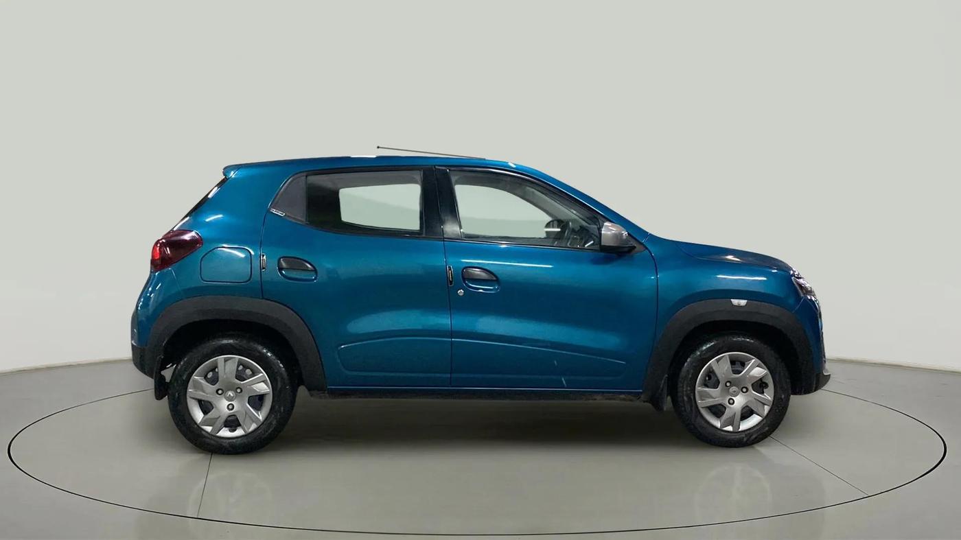 2020 Renault Kwid RXT 1.0 (O), Petrol, Manual, 31,801 km, Right Side View