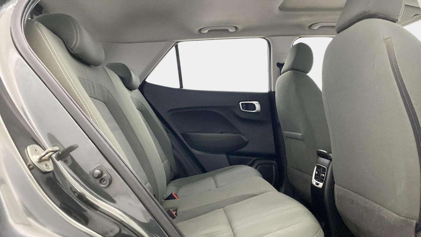 2019 Hyundai VENUE SX PLUS 1.0 TURBO DCT, Petrol, Automatic, 74,824 km, Right Side Rear Door Cabin