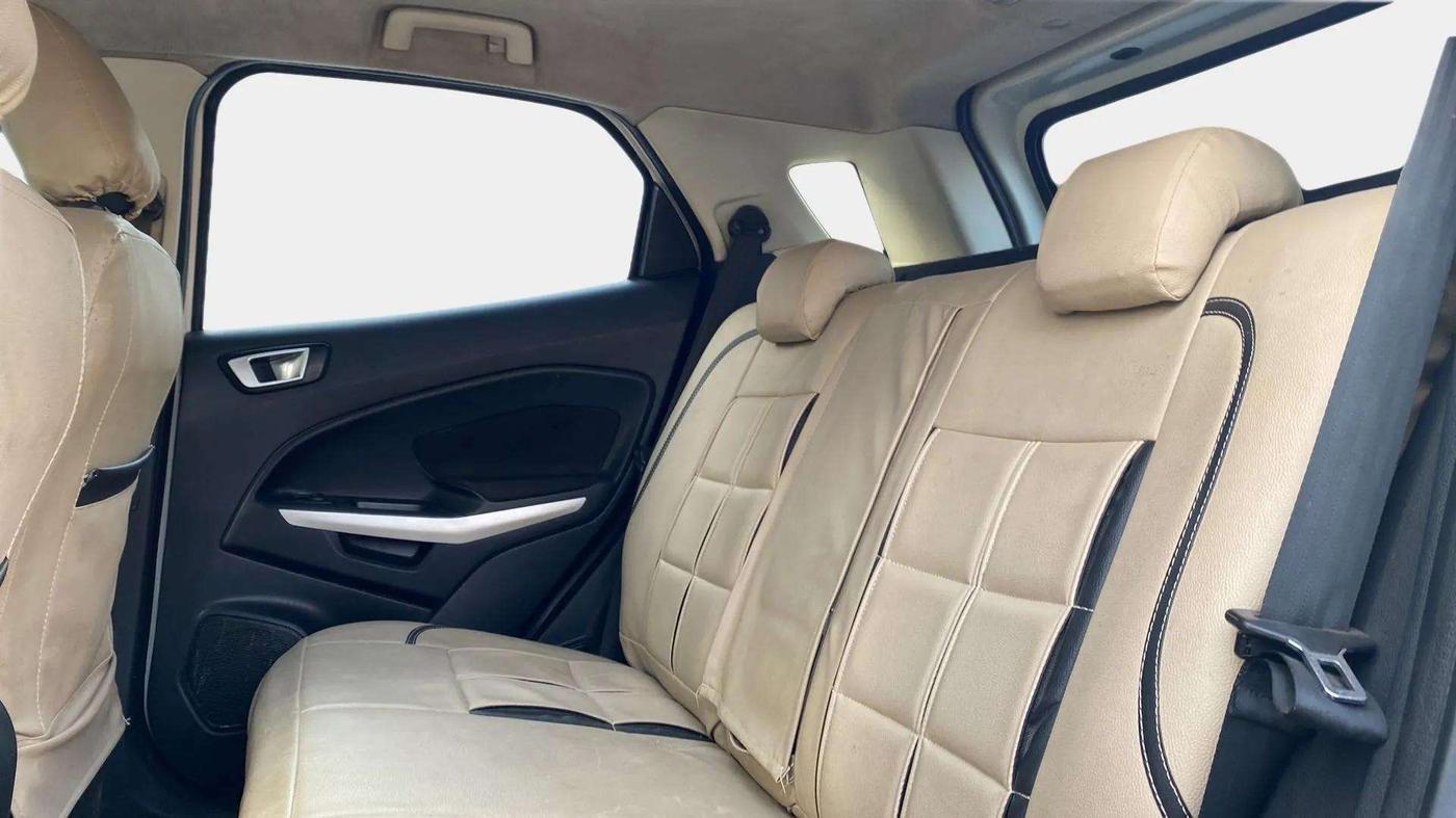 2018 Ford Ecosport TITANIUM 1.5L DIESEL, Diesel, Manual, 58,575 km, Right Side Rear Door Cabin