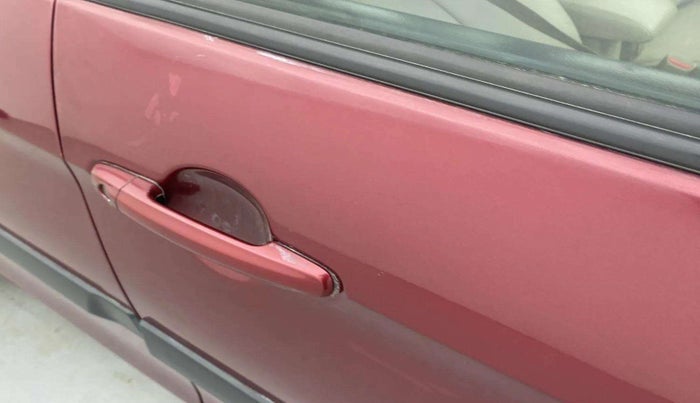 2019 Maruti Ciaz DELTA 1.5 SHVS MT PETROL, Petrol, Manual, 61,815 km, Driver-side door - Minor scratches