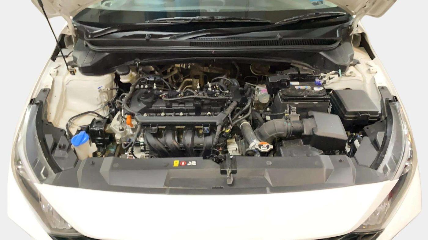 2023 Hyundai NEW I20 ASTA 1.2 MT, Petrol, Manual, 28,257 km, Open Bonet