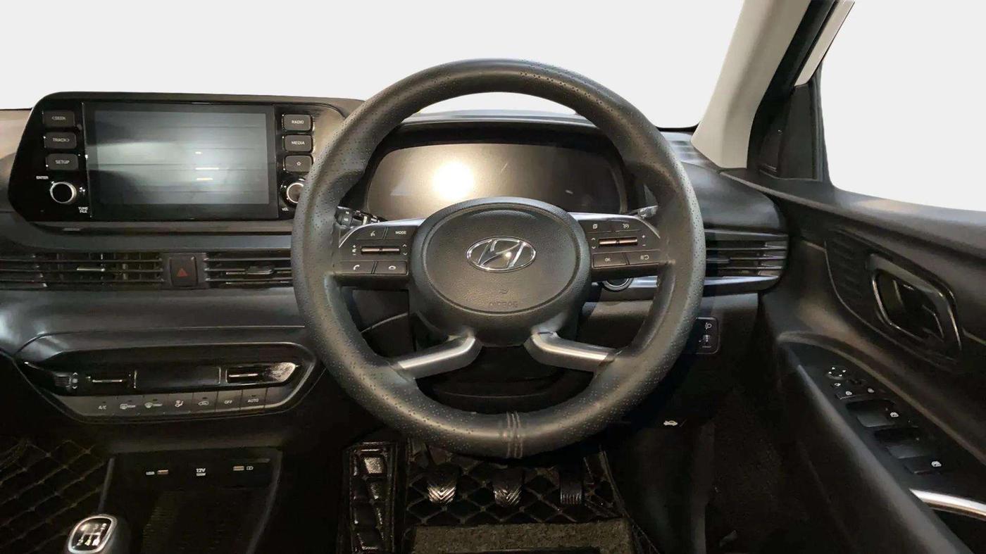 2023 Hyundai NEW I20 ASTA 1.2 MT, Petrol, Manual, 28,257 km, Steering Wheel Close Up