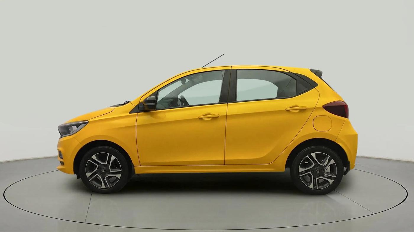2020 Tata Tiago XZA PLUS DUAL TONE PETROL, Petrol, Automatic, 20,865 km, Left Side