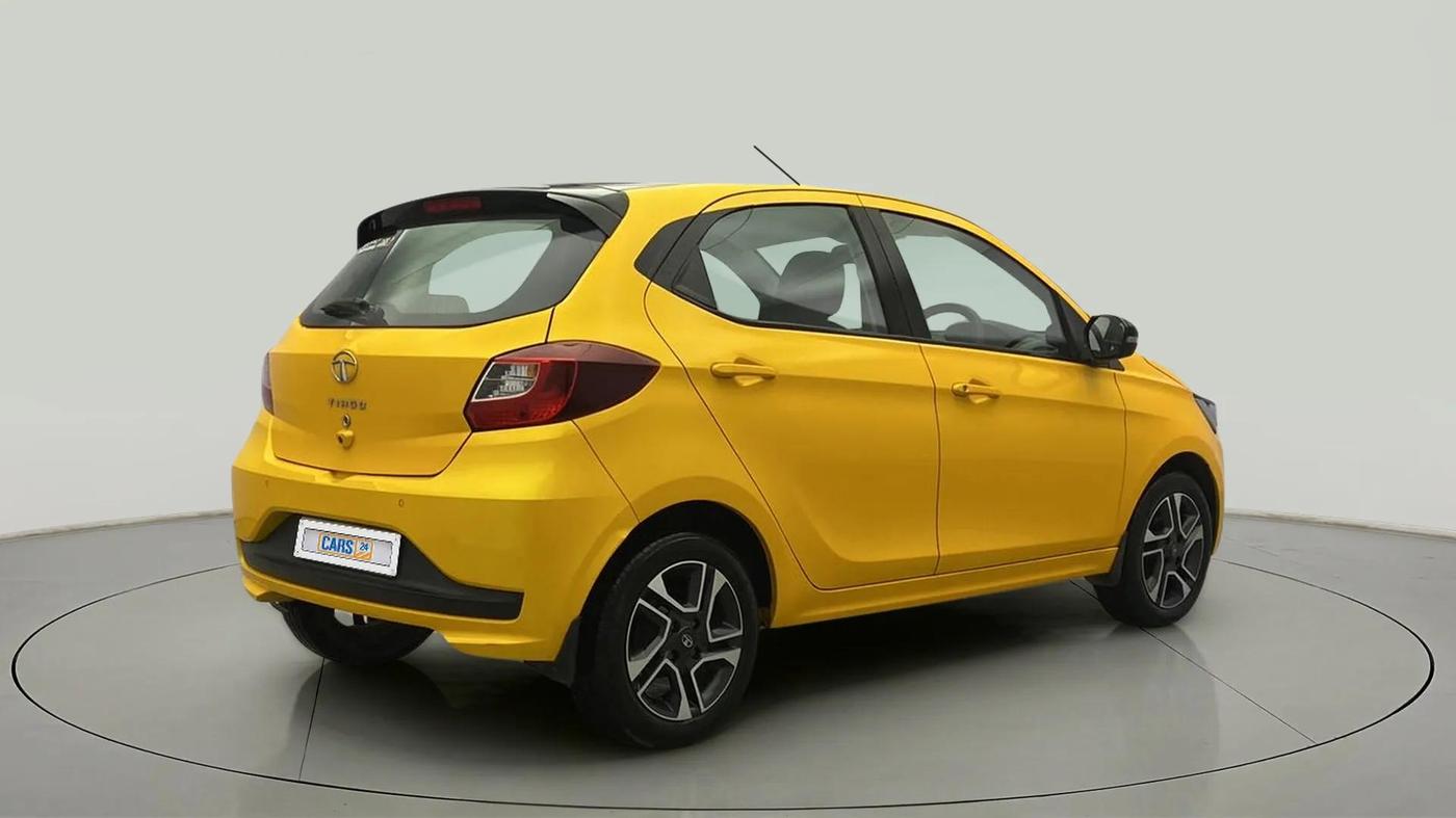 2020 Tata Tiago XZA PLUS DUAL TONE PETROL, Petrol, Automatic, 20,865 km, Right Back Diagonal