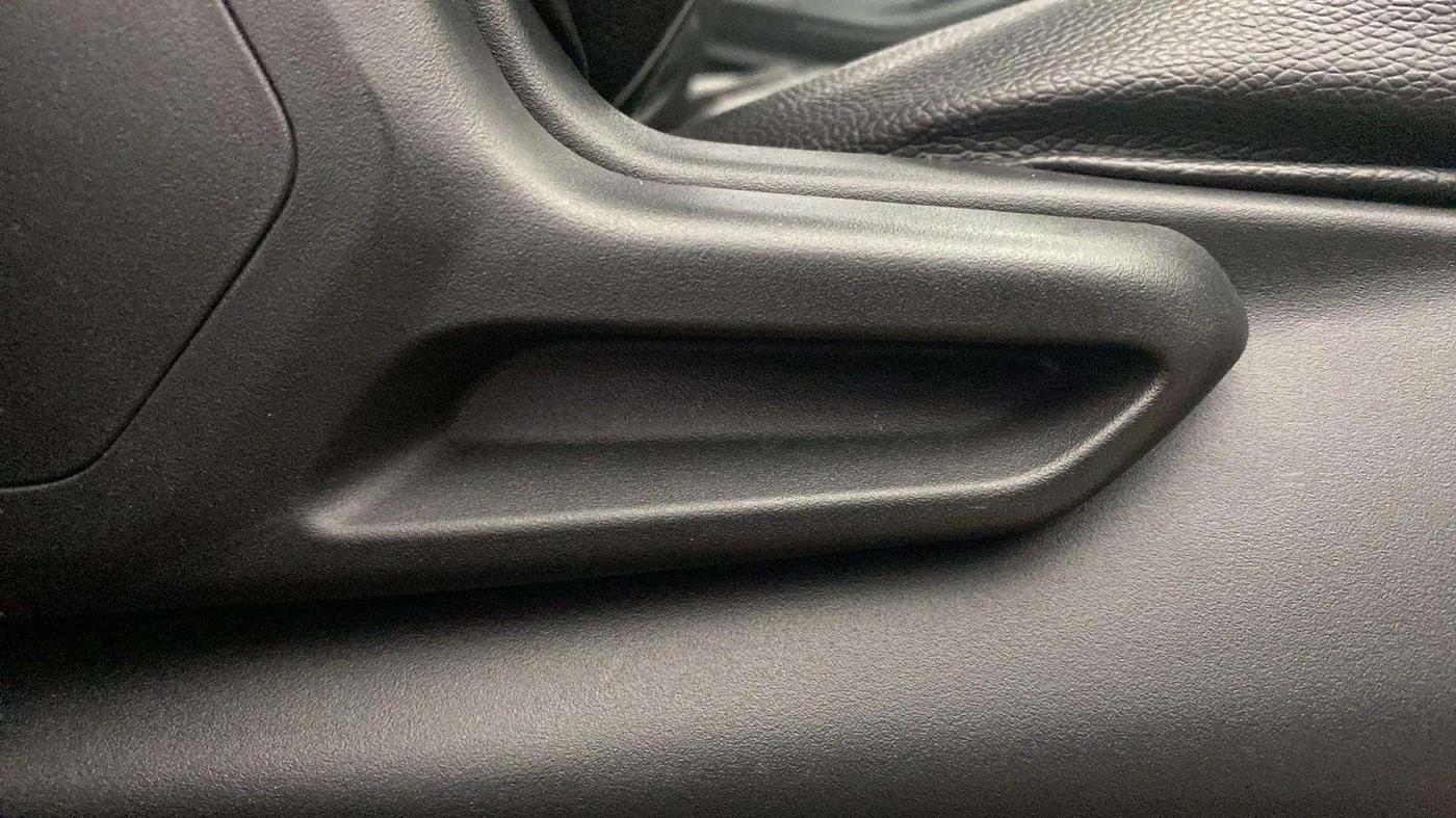 2020 Tata Tiago XZA PLUS DUAL TONE PETROL, Petrol, Automatic, 20,865 km, Driver Side Adjustment Panel