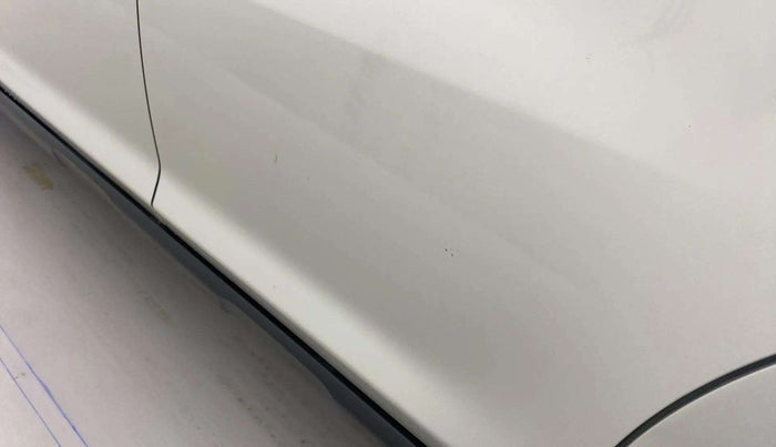 2019 Maruti S PRESSO VXI AMT, Petrol, Automatic, 7,576 km, Rear left door - Slightly dented