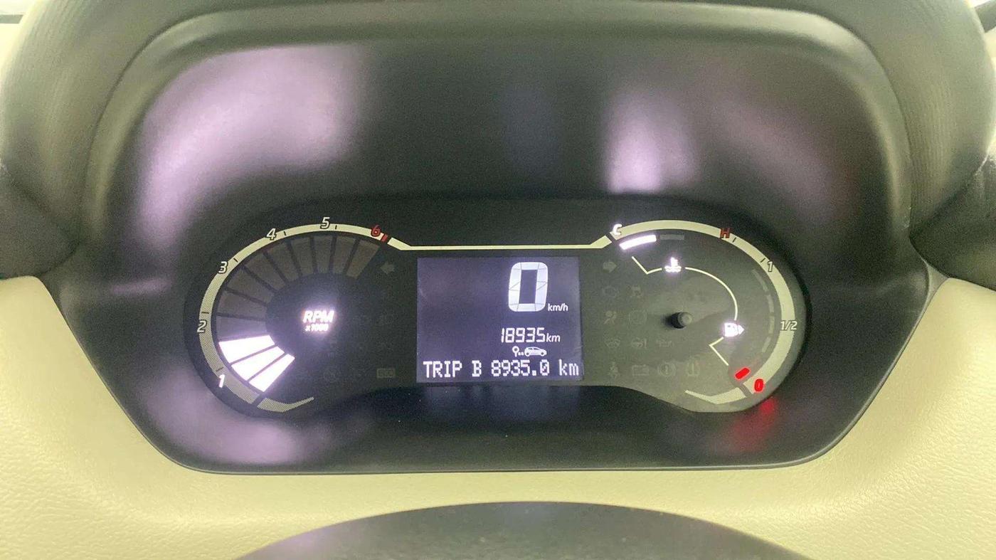 2022 Nissan MAGNITE XV EXECUTIVE, Petrol, Manual, 19,263 km, Odometer Image
